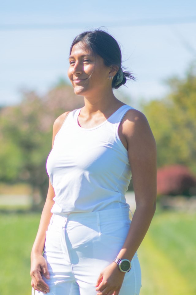 Intervall shaping singlet Bright White/Peach Nectar - 1