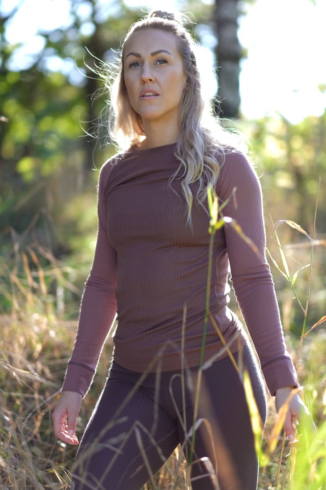 Lindland trøye Peppercorn/Rose Taupe - 1