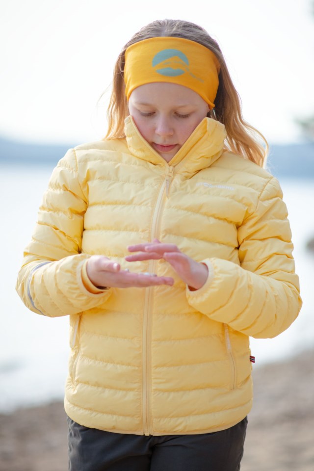 Folgefonna dunjakke barn 8-14 Yellow Barn - 1