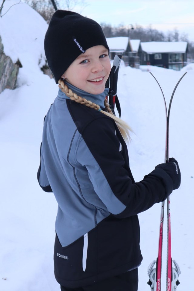 Mylla softshelljakke barn 8-14 Black|Grey Barn - 1