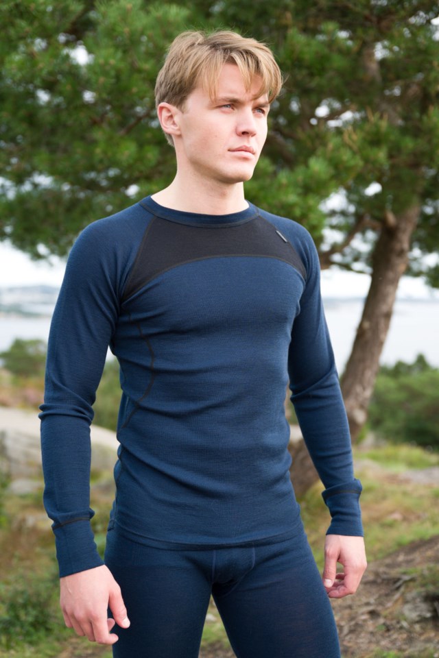 Ullensvang ulltrøye Dress Blues/ Jet Black - 1