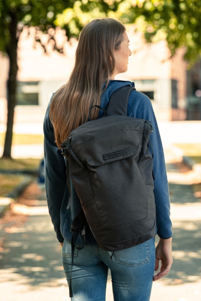 Vatnan ryggsekk 21 L Dark Grey Melange/Violet - 1
