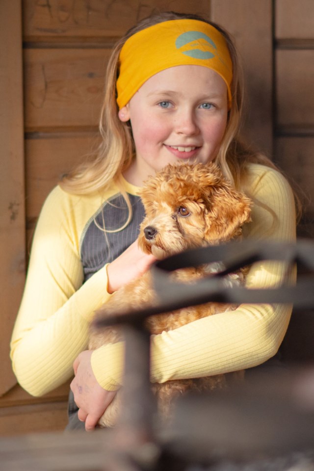 Lindland resirkulert trøye barn 8-14 Black|Yellow Barn - 1