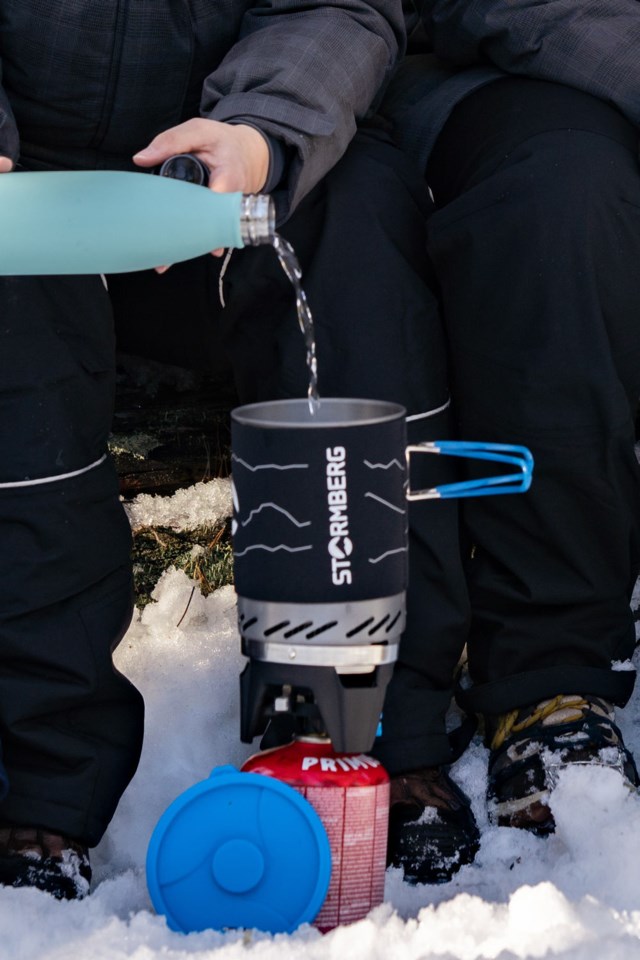 Urstad kokesett 1L, 6 deler Black|Grey Utstyr - 1