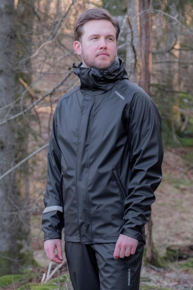 Kjosfossen regnjakke Jet Black - 1