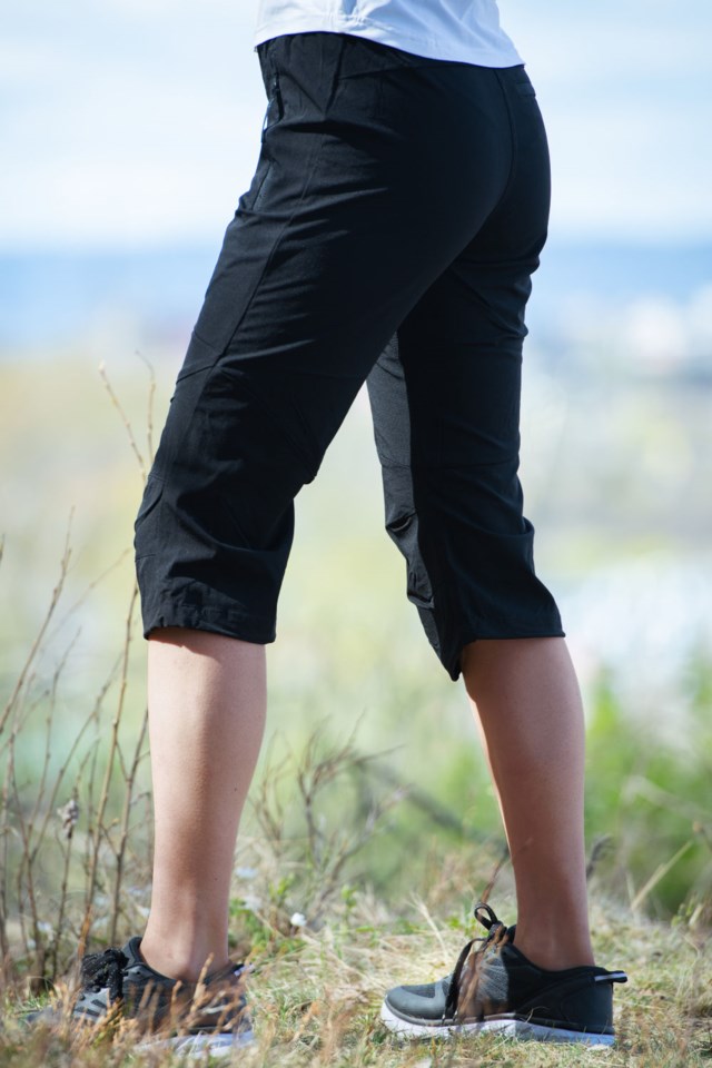 Liadalen capri Jet Black - 1