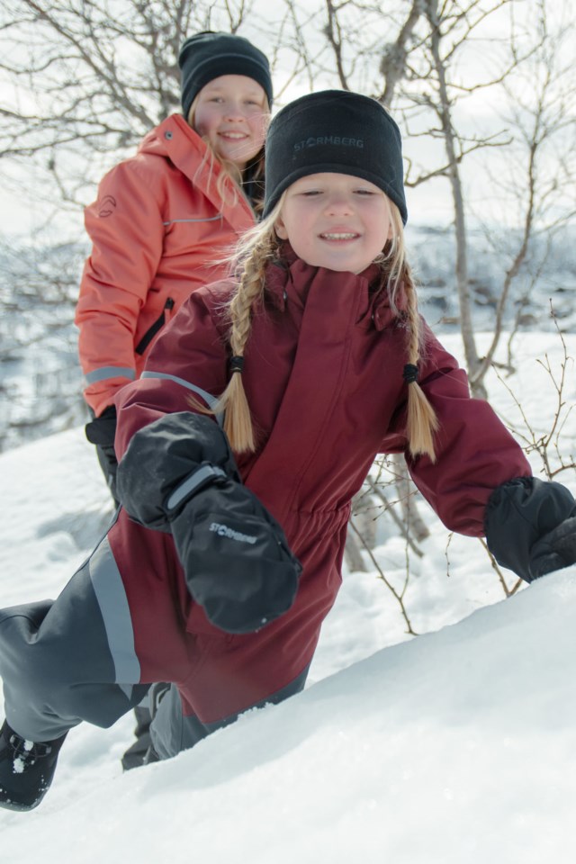 Ispark resirkulert vinterdress barn 1-7 Red Barn - 1