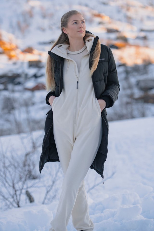 Fjella resirkulert jumpsuit Sandshell - 1