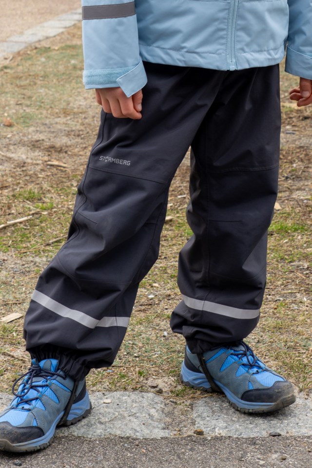 Ruslespor turbukse barn 1-7 Black Barn - 1