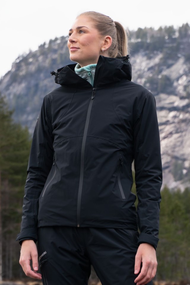 Trolltunga skalljakke Jet Black - 1