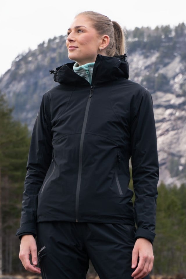 Trolltunga skalljakke Black Dame - 1