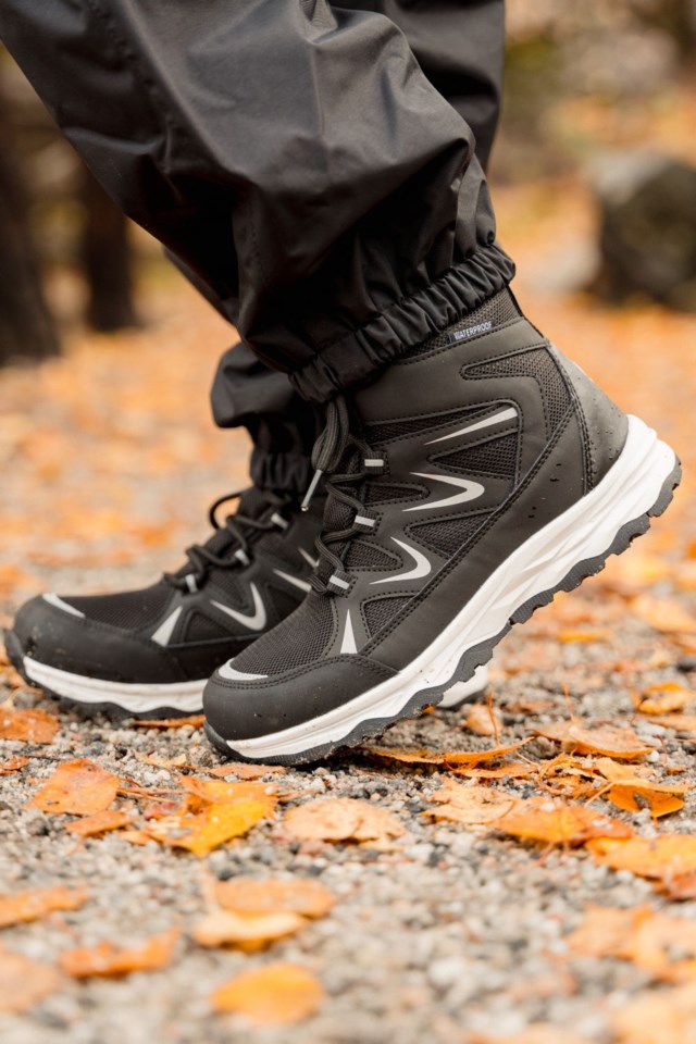 Nordfjord vanntett turstøvel junior Black Barn - 1