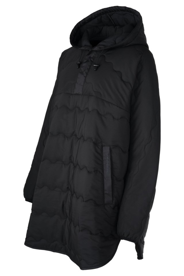 Voieåsen vattert poncho Black Dame - 1