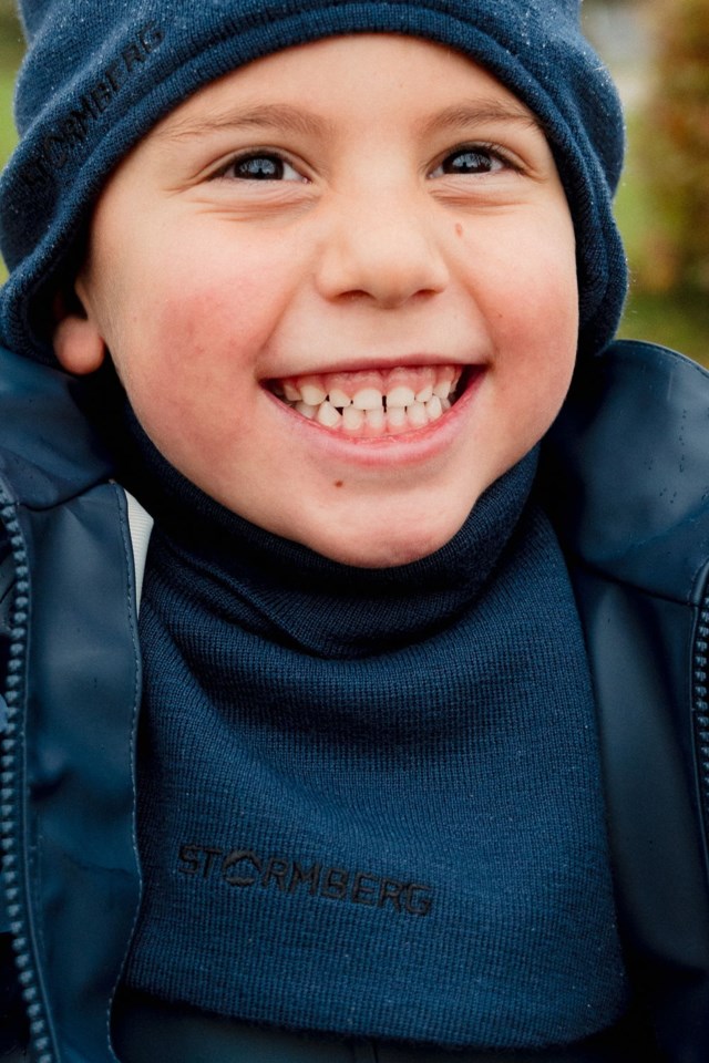 Dalbo ullhals barn 1-7 Blue Barn - 1