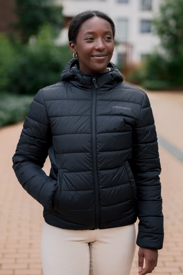 Strimberg vattert jakke m/ hette Black Dame - 1