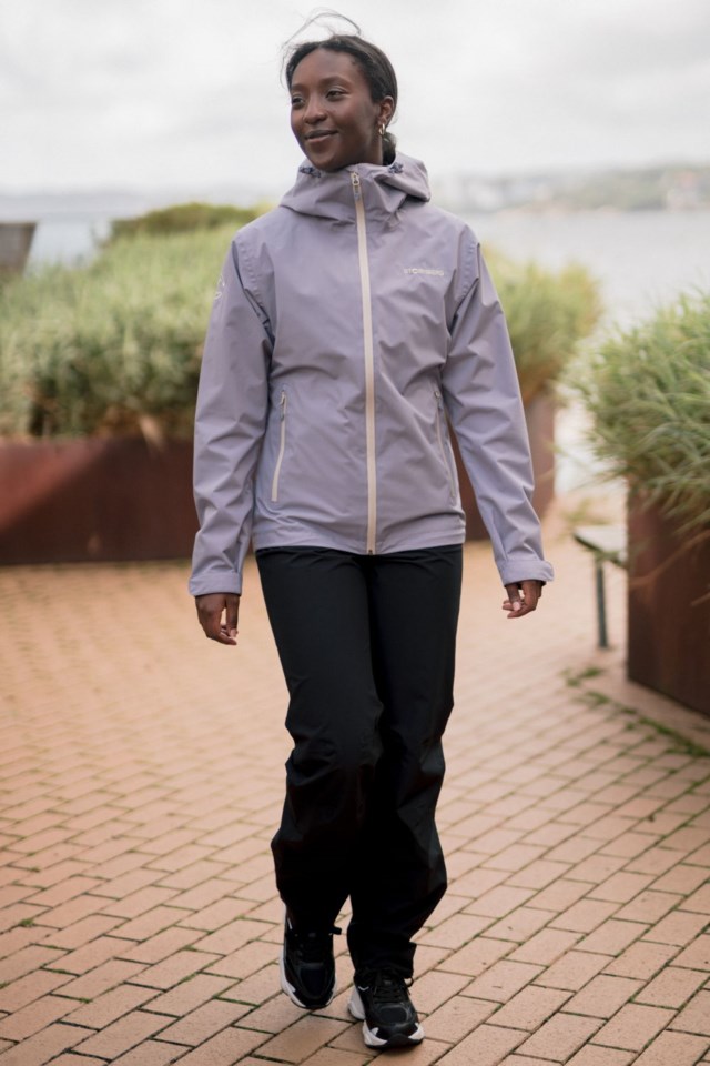 Skomvær fôret skallbukse m/ korte ben Black Dame - 1