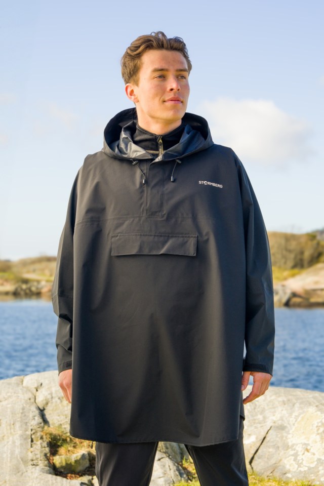 Tromsø skallponcho Jet Black - 1