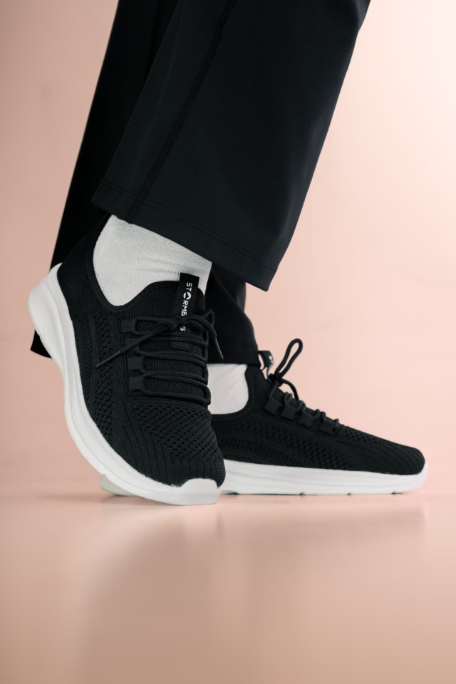 Flisa sneaker Black Dame - 1