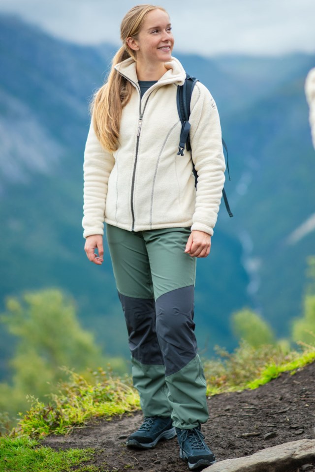 Farfjellet resirkulert skallbukse m/ korte ben Green Dame - 1