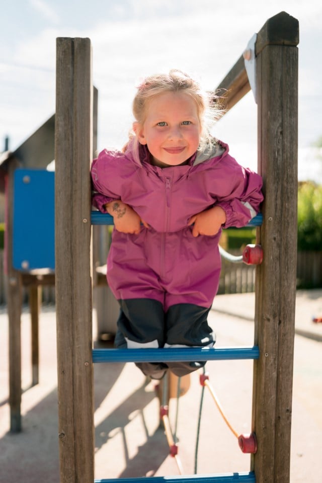 Sandstua parkdress barn 1-7 Pink Barn - 1