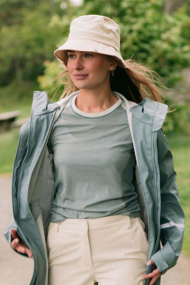Tryvann bøttehatt White Unisex - 1