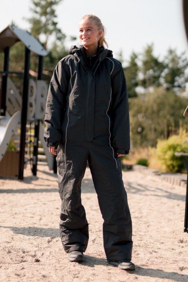 Ute resirkulert utvidbar vinterdress Black Dame - 1