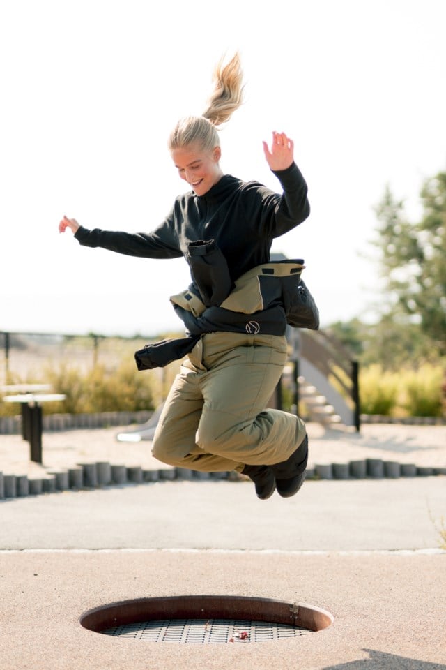 Ute resirkulert vinterdress Black|Green Dame - 1