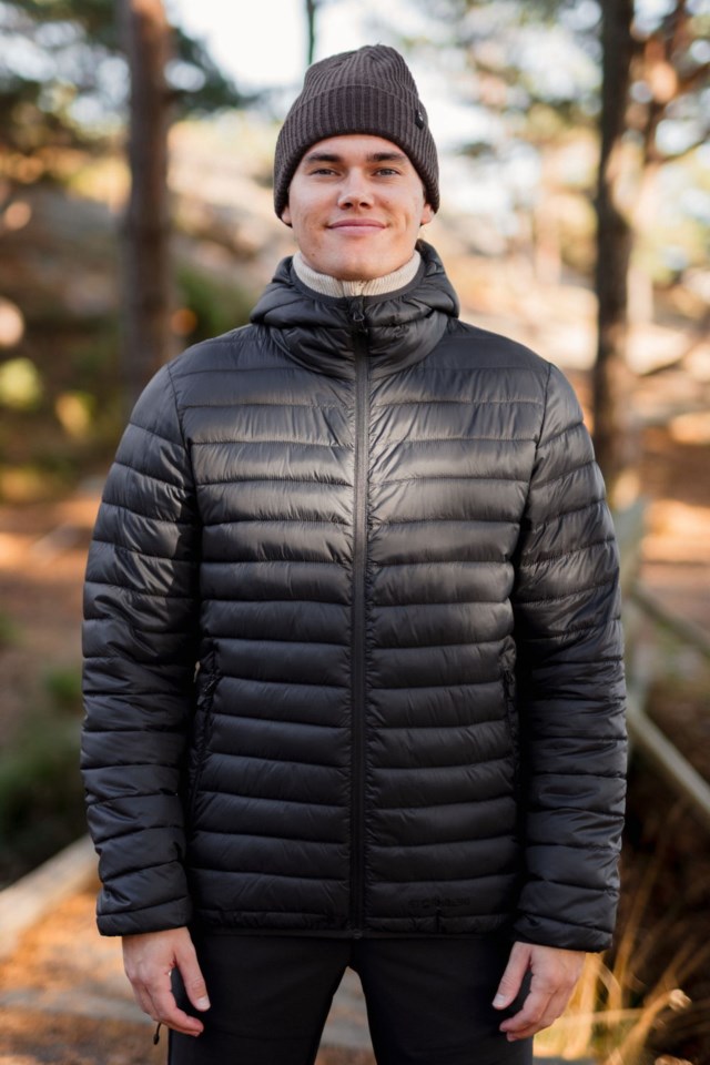 Folgelia jakke m/ hette Black Herre - 1