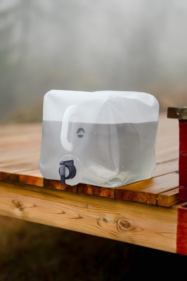 Brønndal 10 L sammenleggbar vanndunk Multicolor Utstyr - 1