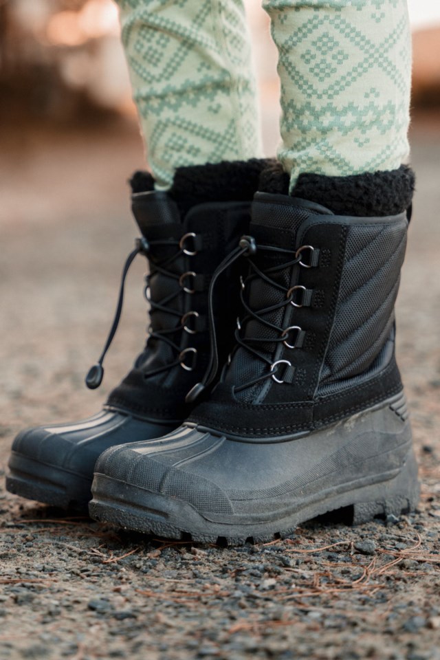 Isnes ullfôret vanntett vinterstøvel barn Black Barn - 1