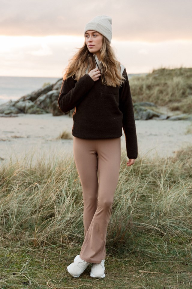 Svale tights med sleng Brown Dame - 1