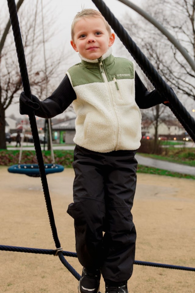 Åkrafjell sherpavest barn 1-7 Beige|Green Barn - 1