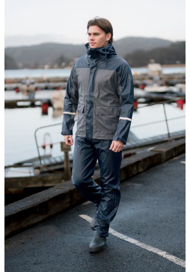 Lofoten lettvekts regnbukse m/ korte ben