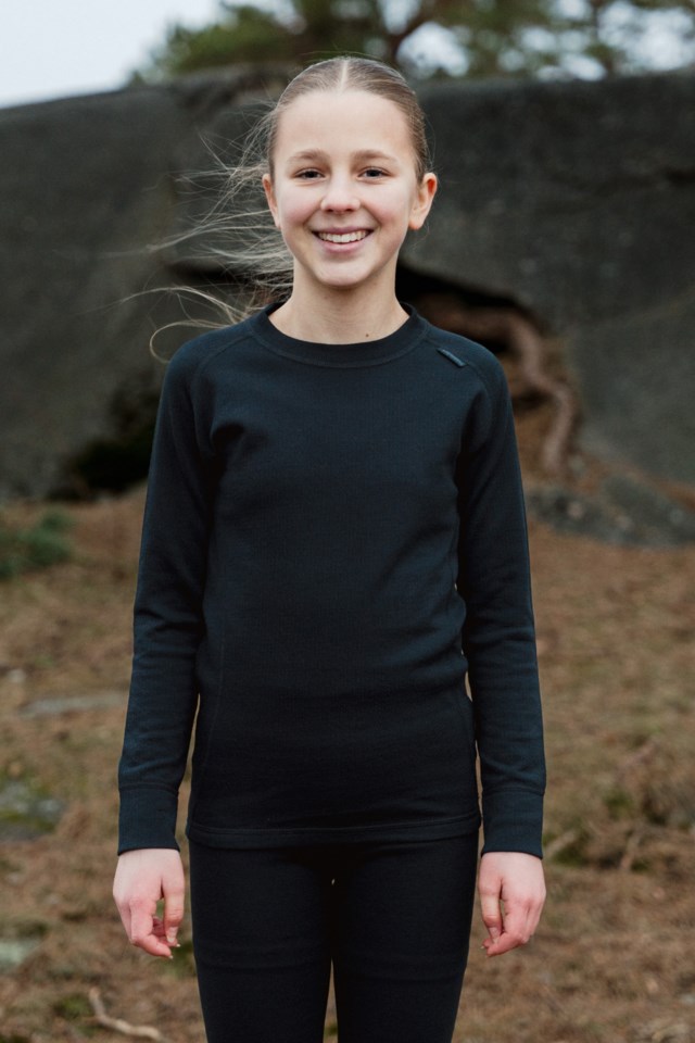 Voss 2-lags ulltrøye barn 8-14 Black Barn - 1