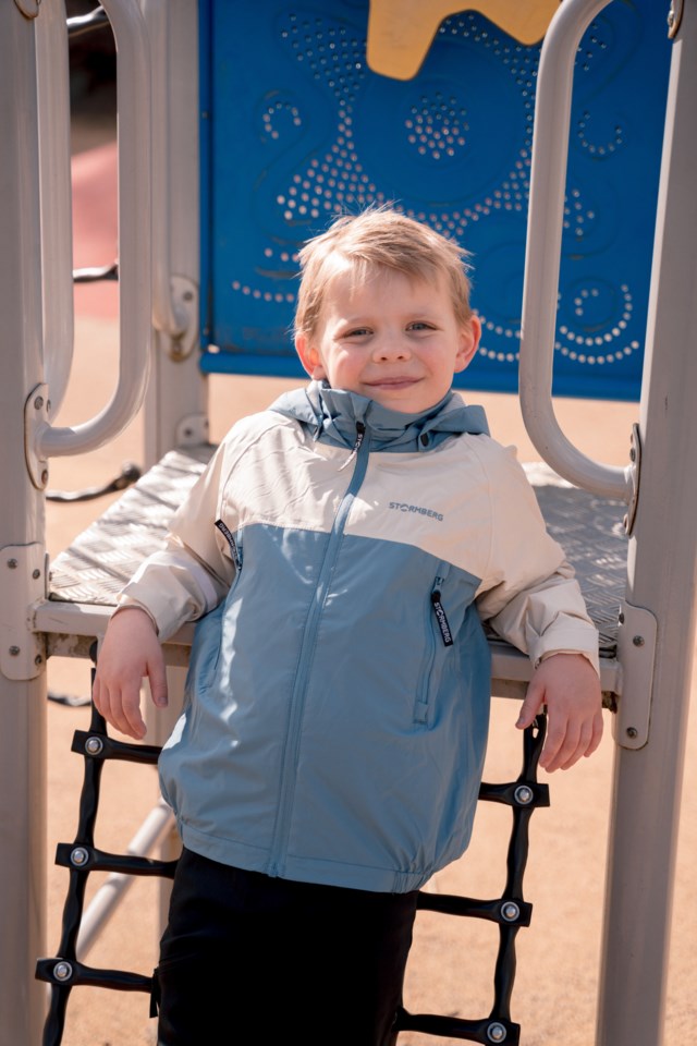 Stryn skalljakke barn 1-7 Blue Barn - 1