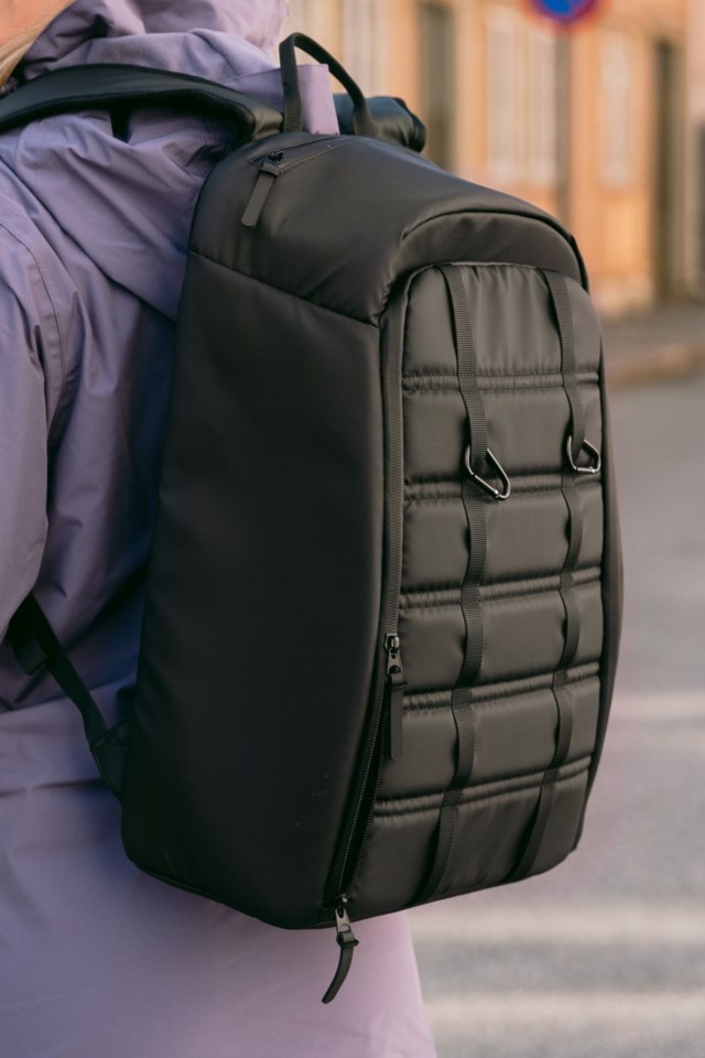 Vika urban ryggsekk 25 L Black Turutstyr - 1