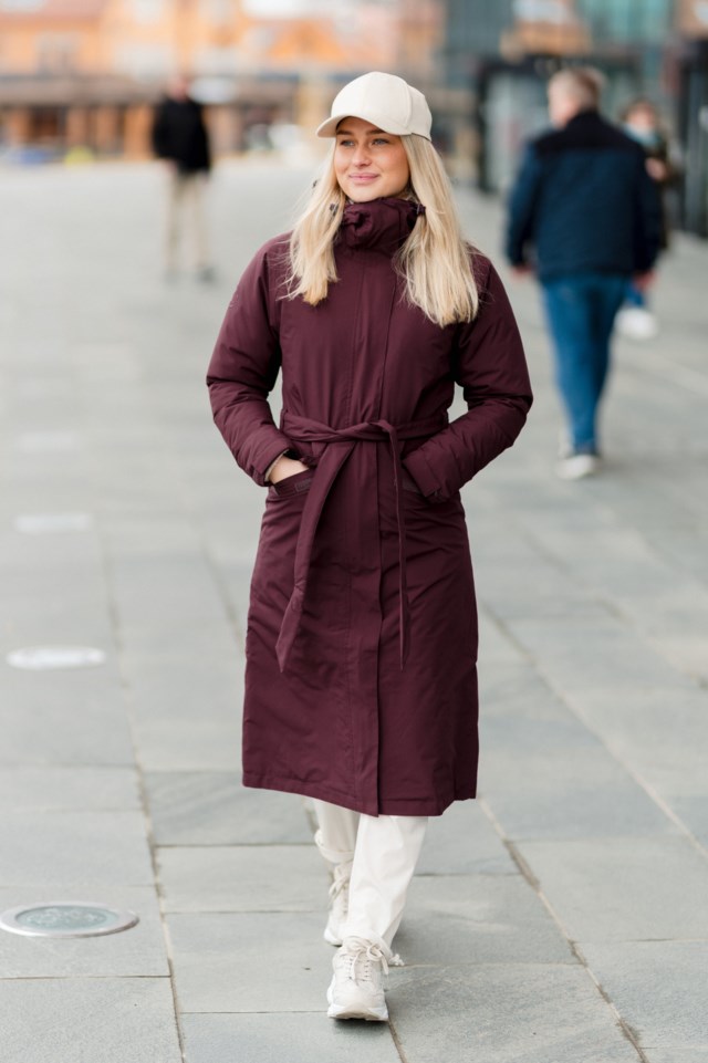 Svolvær lang vattert skallparkas Red Dame - 1