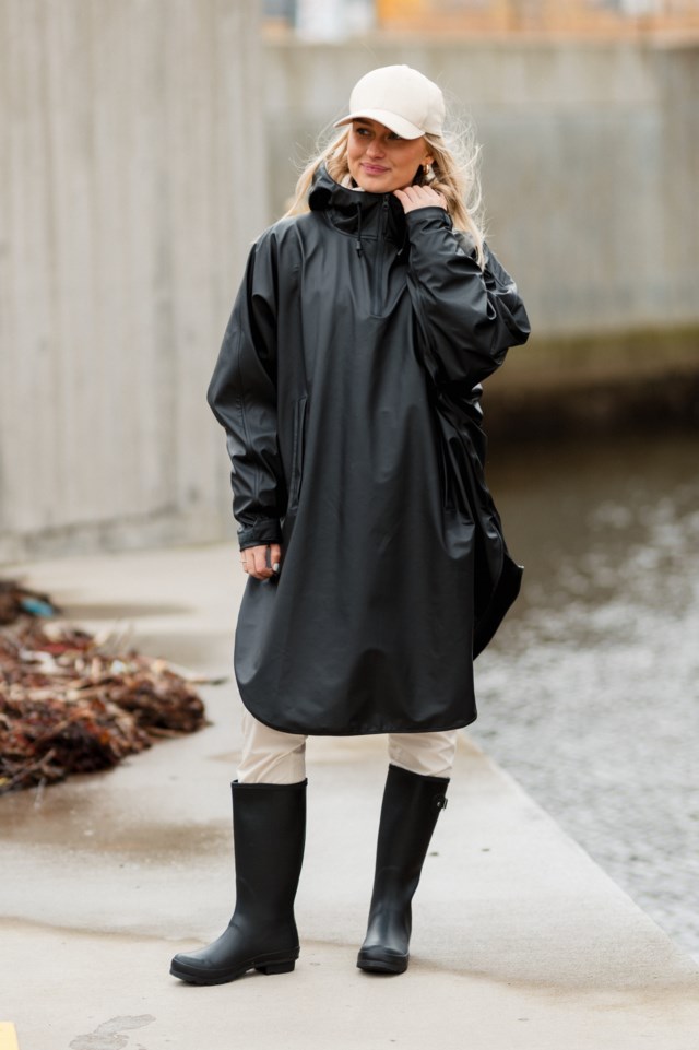 Båtsfjord regnponcho Black Unisex - 1