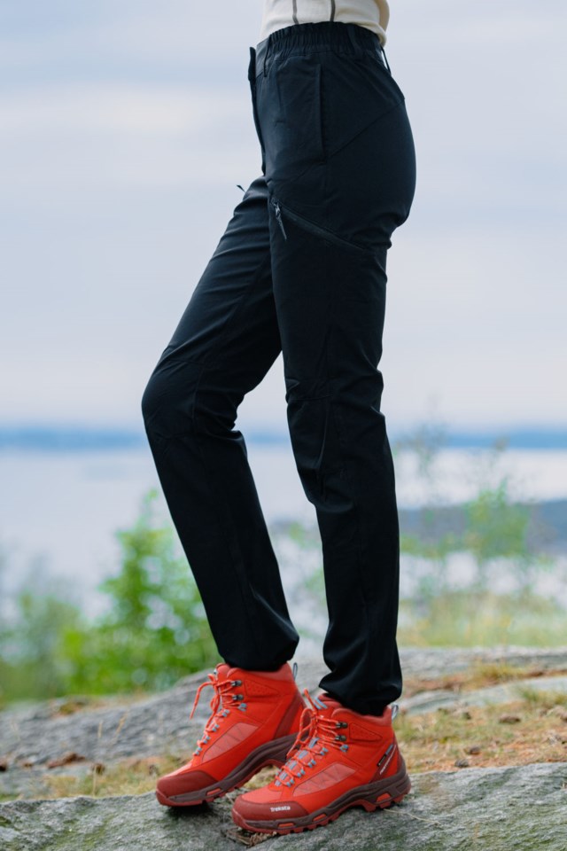 Hovedalmarka turbukse Black Dame - 1