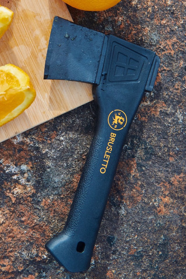 Brusletto Kikut øks 23 cm Black Utstyr - 1