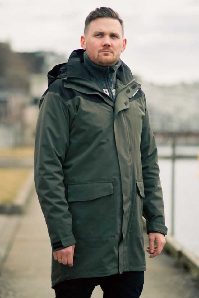 Trolltind resirkulert vattert parkas Forest Night/ Jet Black - 1